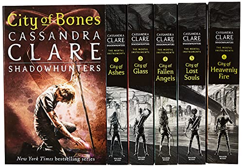 THE MORTAL INSTRUMENTS SLIPCASE AND S;WRAP
