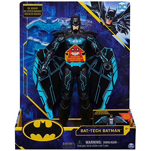 DC Batman - Figura Batman Bat Tech 30 CM EDICIÓN Deluxe Comics - Muñeco Batman 30 cm Articulado con Alas Extensibles, 2 Accesorios y + 20 Sonidos - 6055944 - Batman Juguete Niños 4 años +