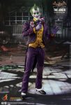 Batman Arkham Asylum Joker Hot Toys