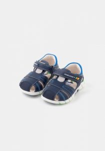 Sandalias Niño Carrefour