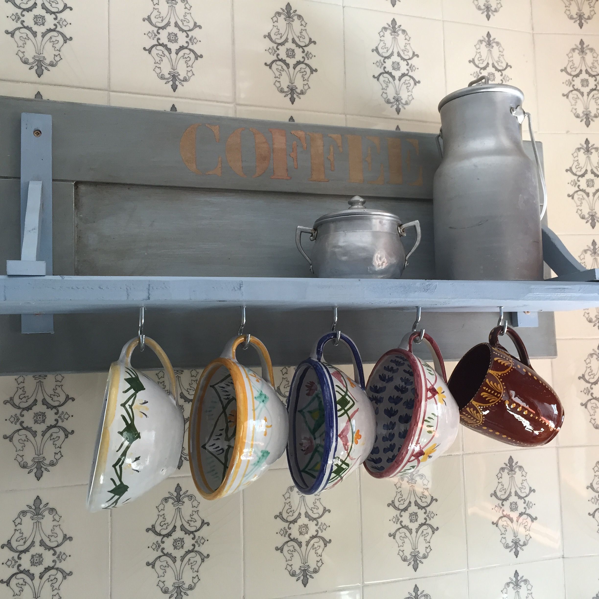 Cuelga Tazas