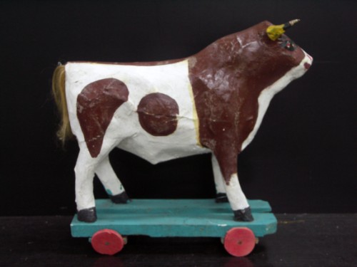 Toro Juguete Rueda